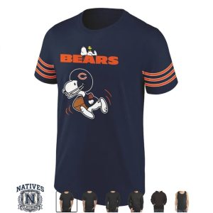Chicago Bears X Peanuts Snoopy Helmet Football Mascot Graphic T Shirt